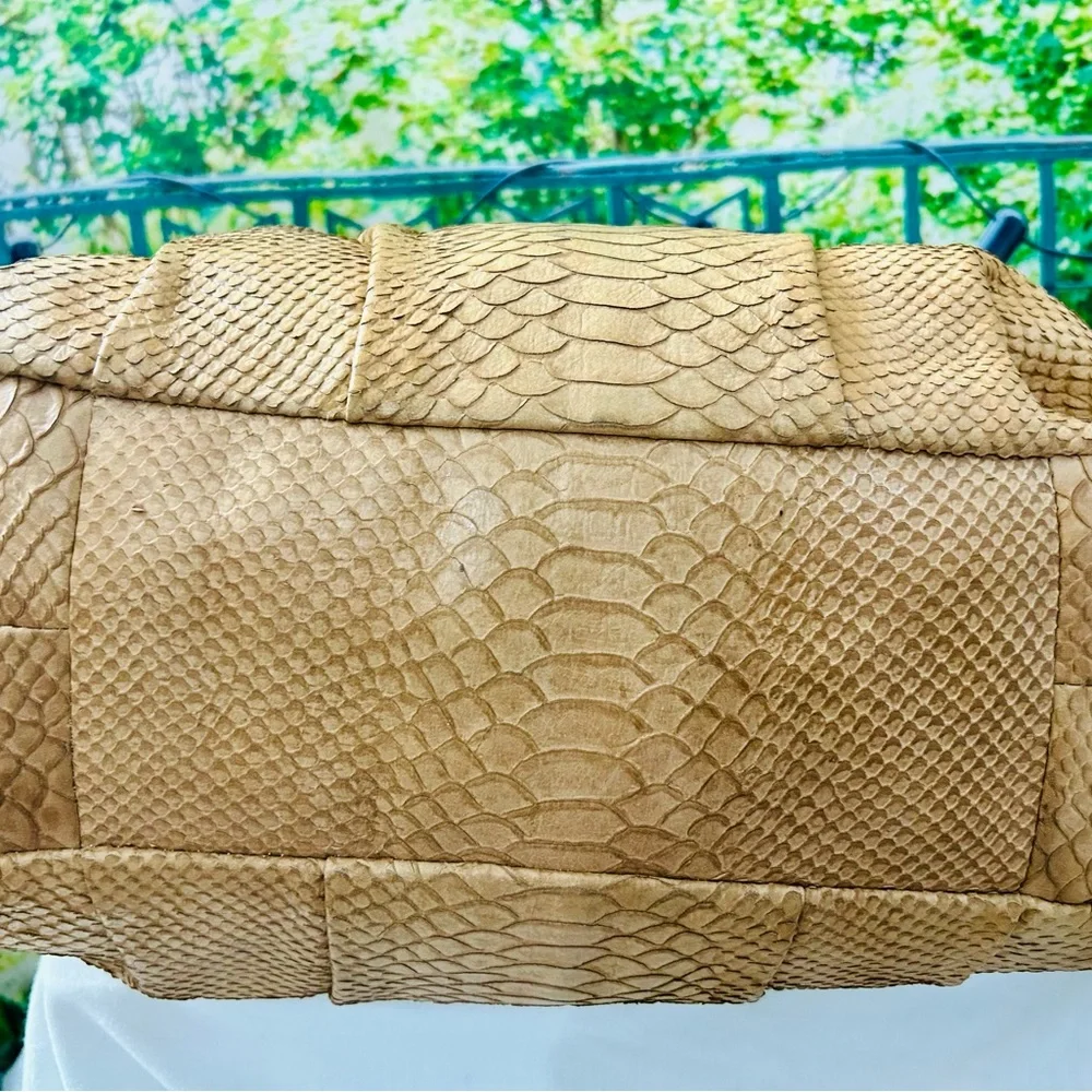 Coach Vintage Snakeskin Embossed Genuine Leather  MAGGIE Hobo Bag - Picture 4 of 11